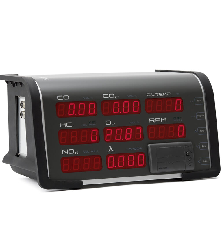 4-kaasuanalysaattori SGA 400