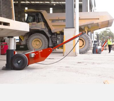 AC Hydraulic työkonetunkki käytössä