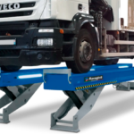 kuorma-auton nosto Ravaglioli RAV 825-835