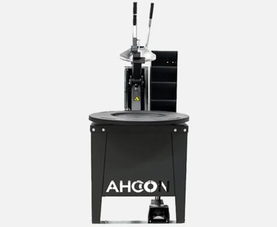 palteenirrottajapöytä Ahcon BBRT 700 edestä kuvattuna