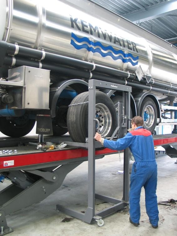 HDS25-13000 asennus