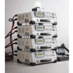 4 ylläpitolaturia sarjaan kytkentä GYS hubilla