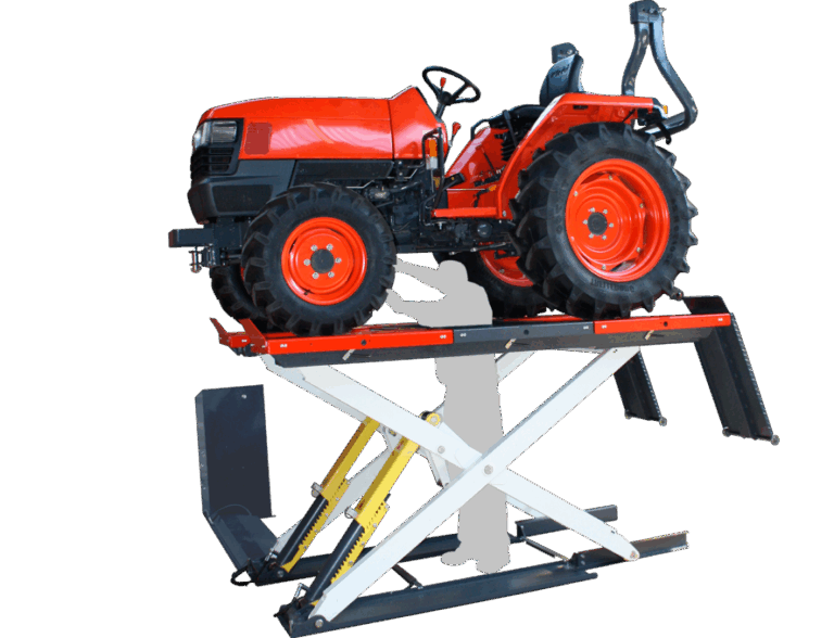 Puutarhatraktori nostettuna Marolo Modulift 2000 MH ajosiltanostimella
