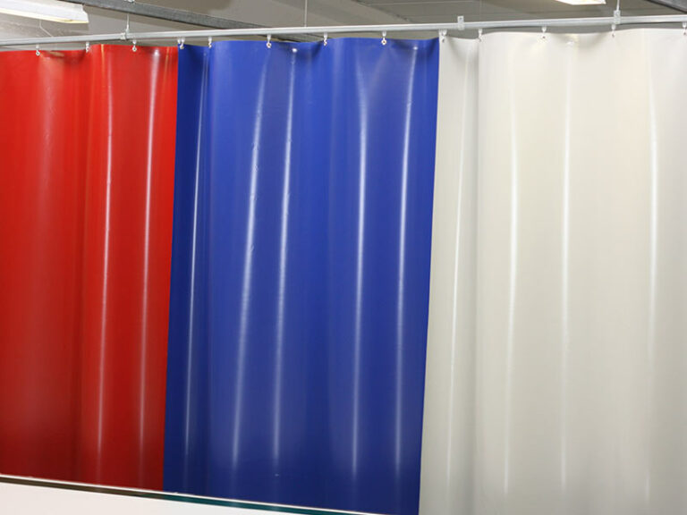 Palosuojattu PVC kankainen suojaverho
