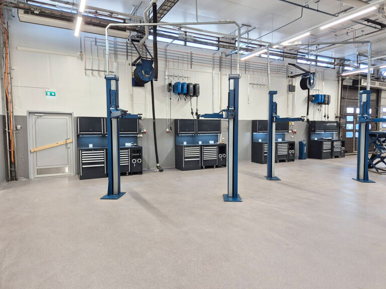 korjaamotilat VW huoltokorjaamo Oulu