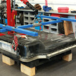 Sähköauton akun nostoteline